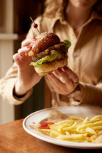 Load image into Gallery viewer, Wild Venison 6oz Burgers (Pack of 2)